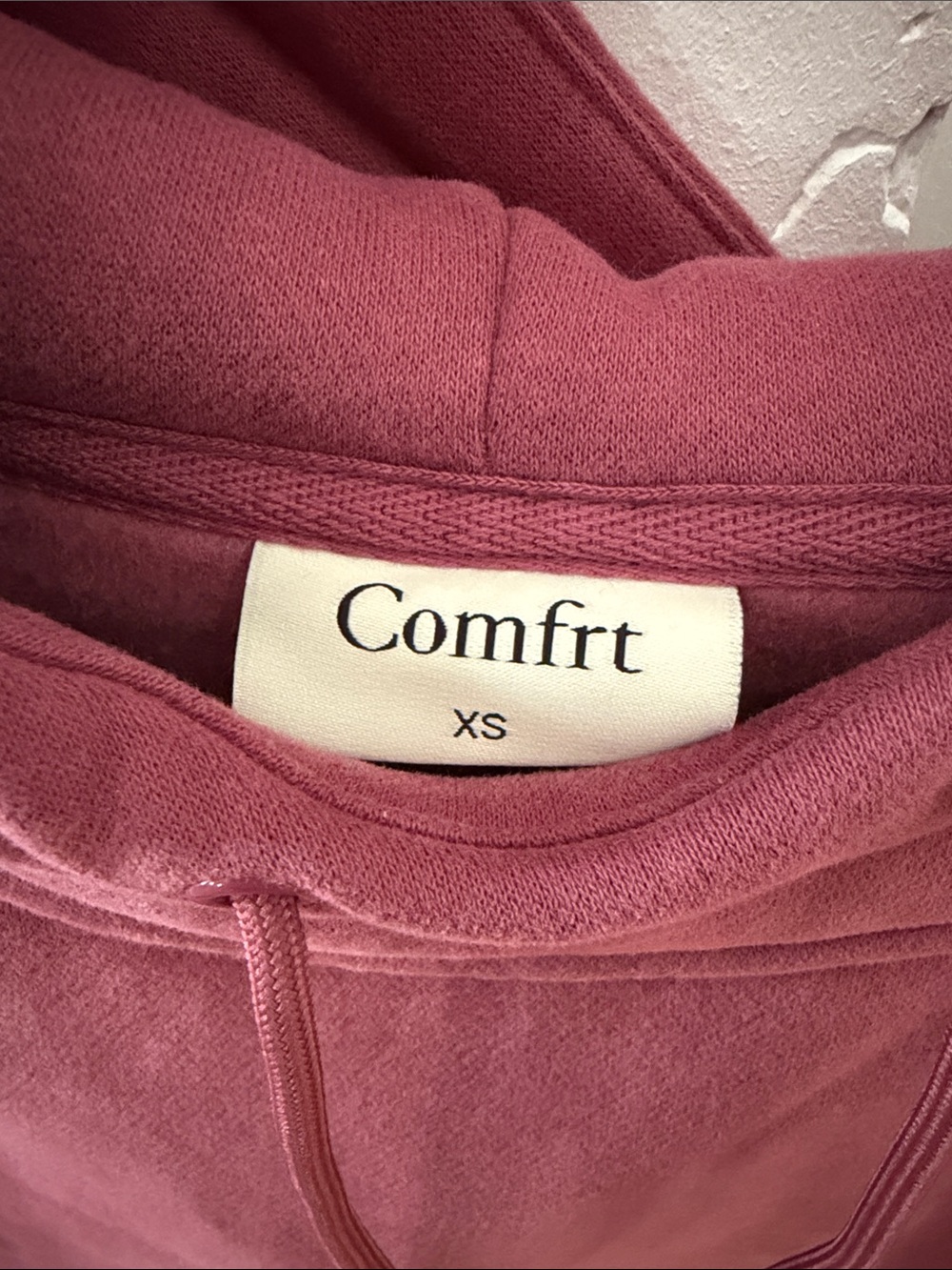 Comfrt Airplane Mode Hoodie with mask Berry color size XS Unisex - Picture 2 of 9